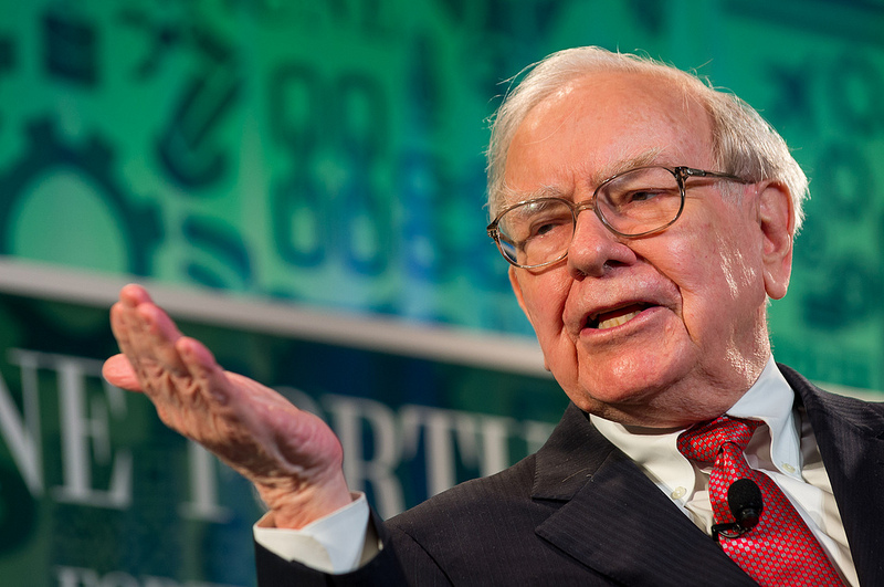 Warren Buffett är större ägare av amerikanska statsskuldväxlar än Kina och Storbritannien