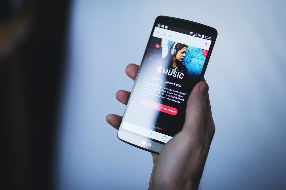 Apple Music på väg att gå om Spotify i antal prenumeranter i USA
