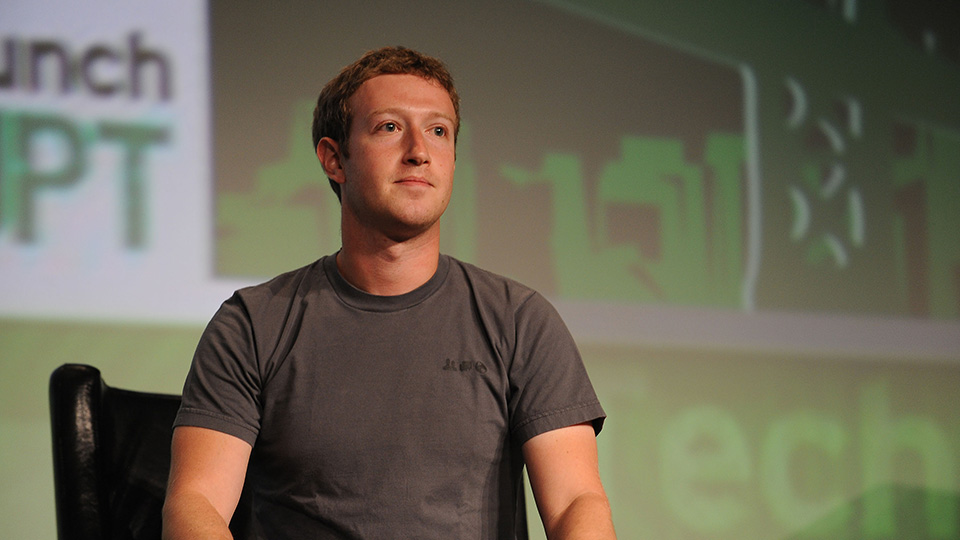 Mark Zuckerberg presenterar åtgärder för att stoppa en ny dataskandal på Facebook